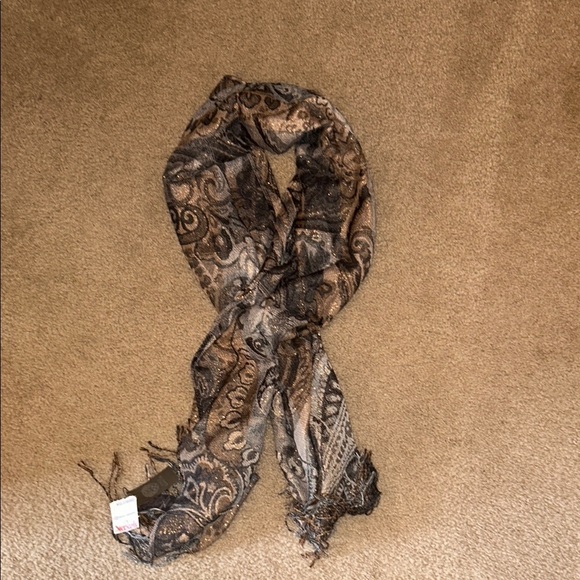 Brown and Black Scarf with Rustic Charm - Picture 1 of 5